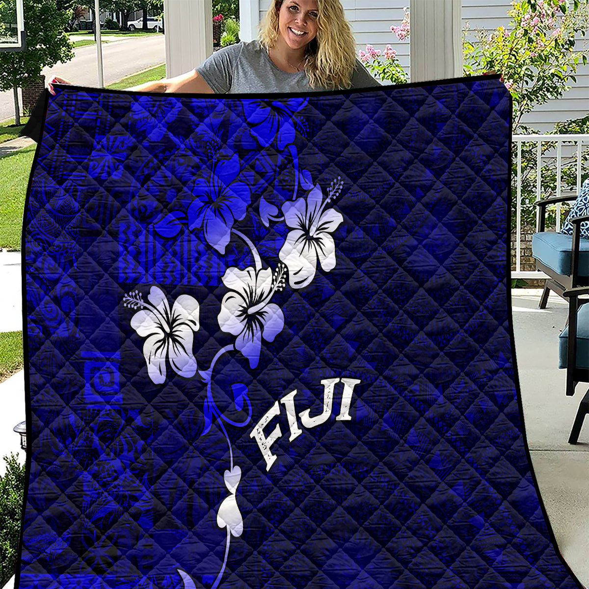 Fiji Masi Quilt Fijian Hibiscus Navy Blue Gold Version LT01 Blue - Polynesian Pride