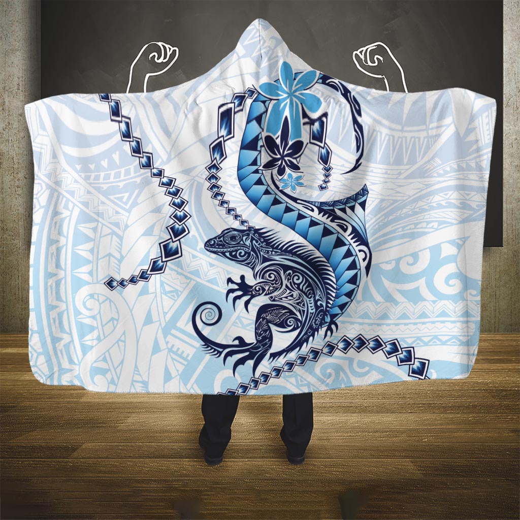 Blue Maori Tuatara Hooded Blanket Luxury Pastel Pattern
