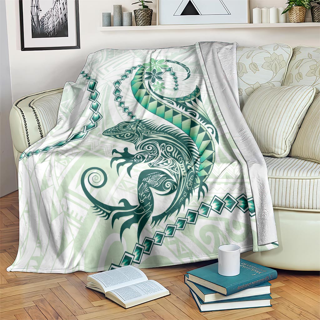 Green Maori Tuatara Blanket Luxury Pastel Pattern