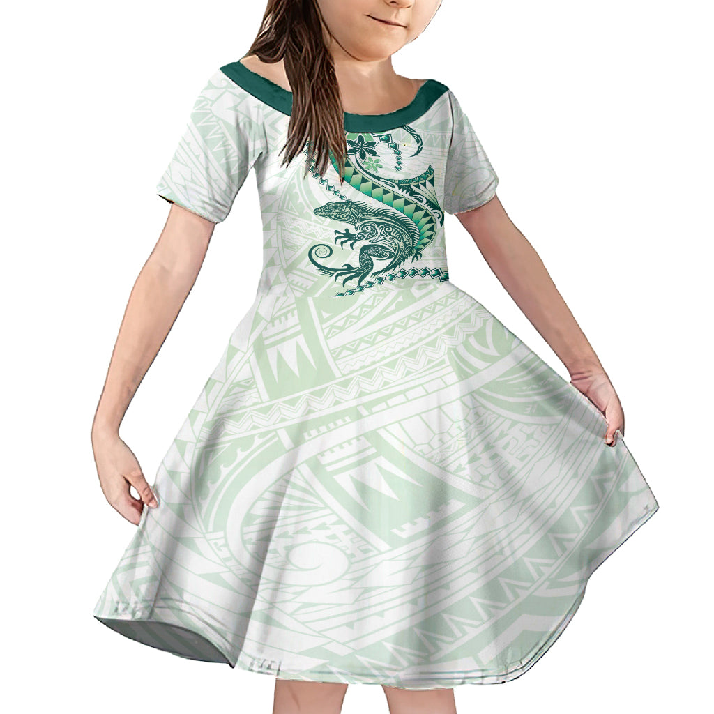 Green Maori Tuatara Family Matching Long Sleeve Bodycon Dress and Hawaiian Shirt Luxury Pastel Pattern LT01 Daughter's Dress Green - Polynesian Pride