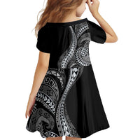 Hawaii Pineapple Gray Scale Tribal Pattern Family Matching Off Shoulder Maxi Dress and Hawaiian Shirt - Polynesian Pride