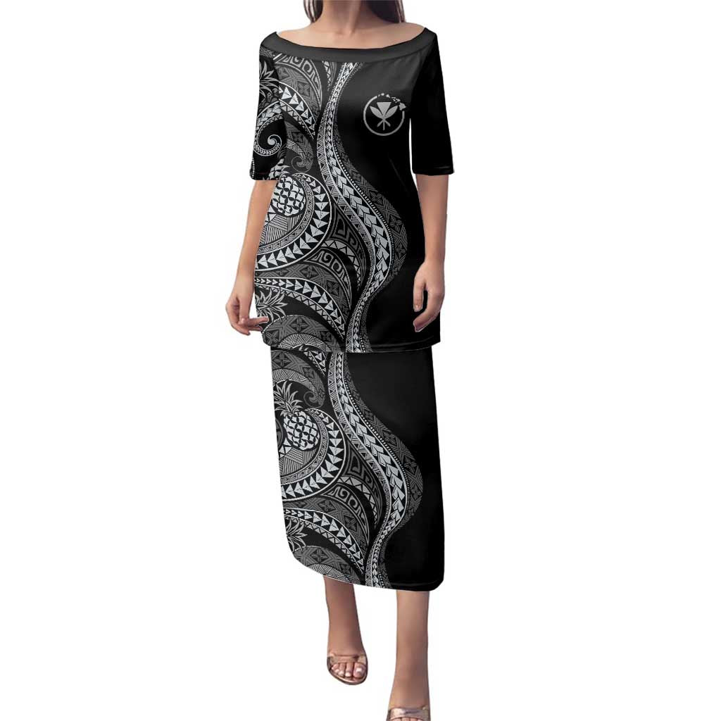 Hawaii Pineapple Gray Scale Tribal Pattern Family Matching Puletasi and Hawaiian Shirt LT01 Mom's Dress Black - Polynesian Pride