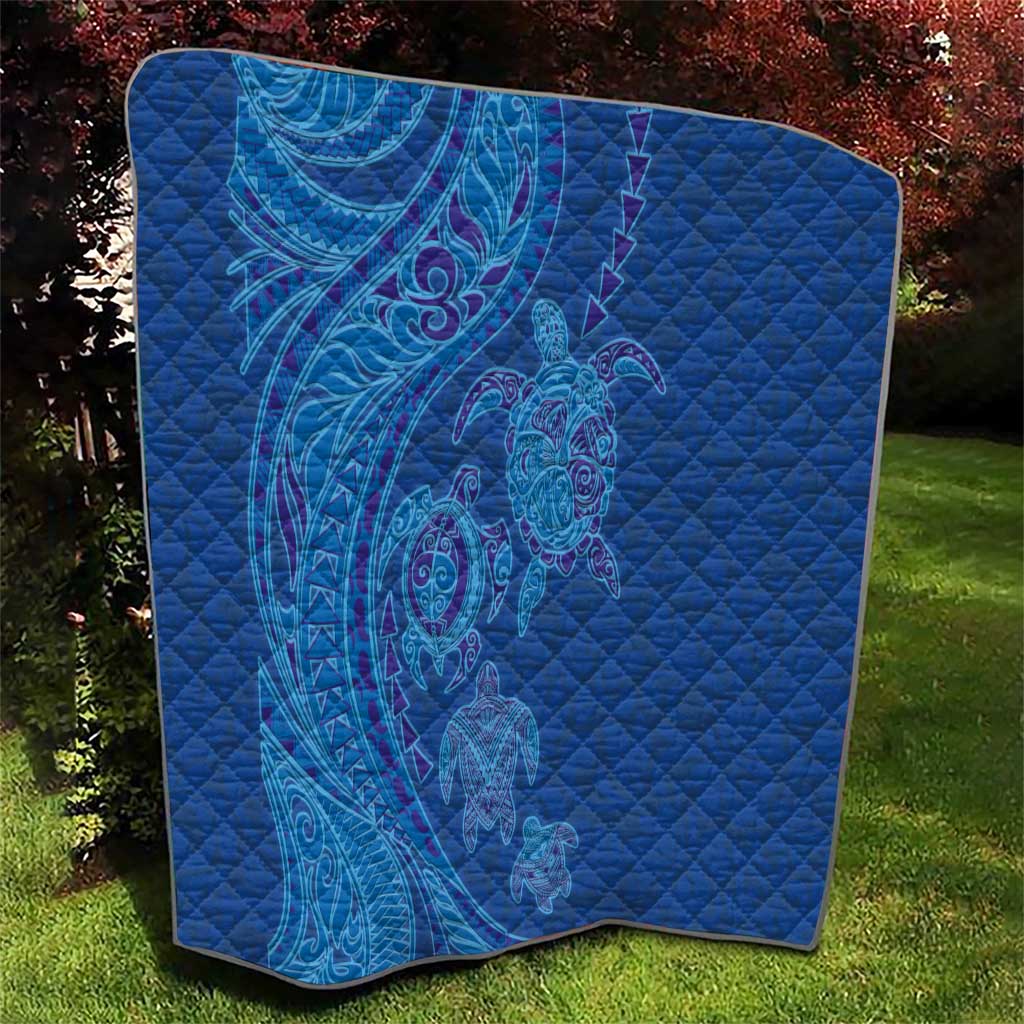 Hawaiian Turtles and Polynesian Art Tattoo Quilt Ocean Abyss