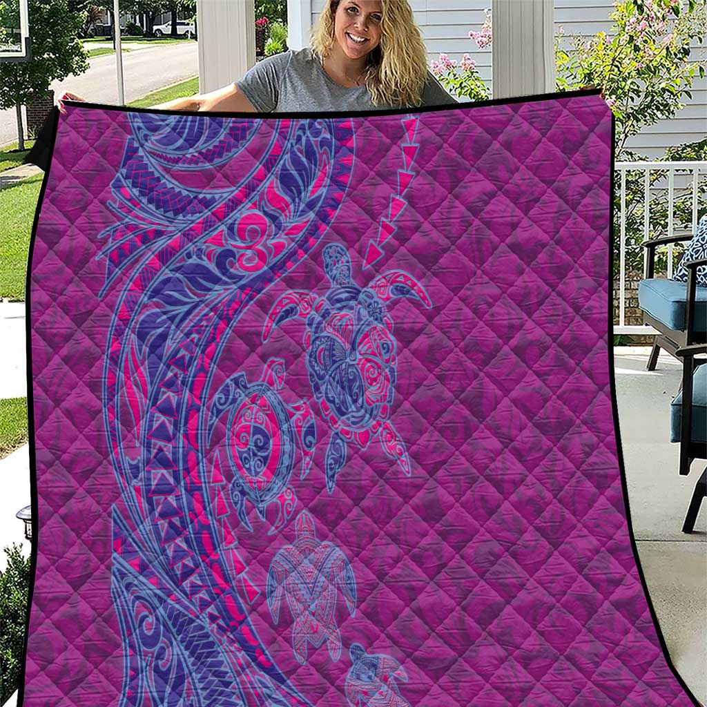Hawaiian Turtles and Polynesian Art Tattoo Quilt Cerise