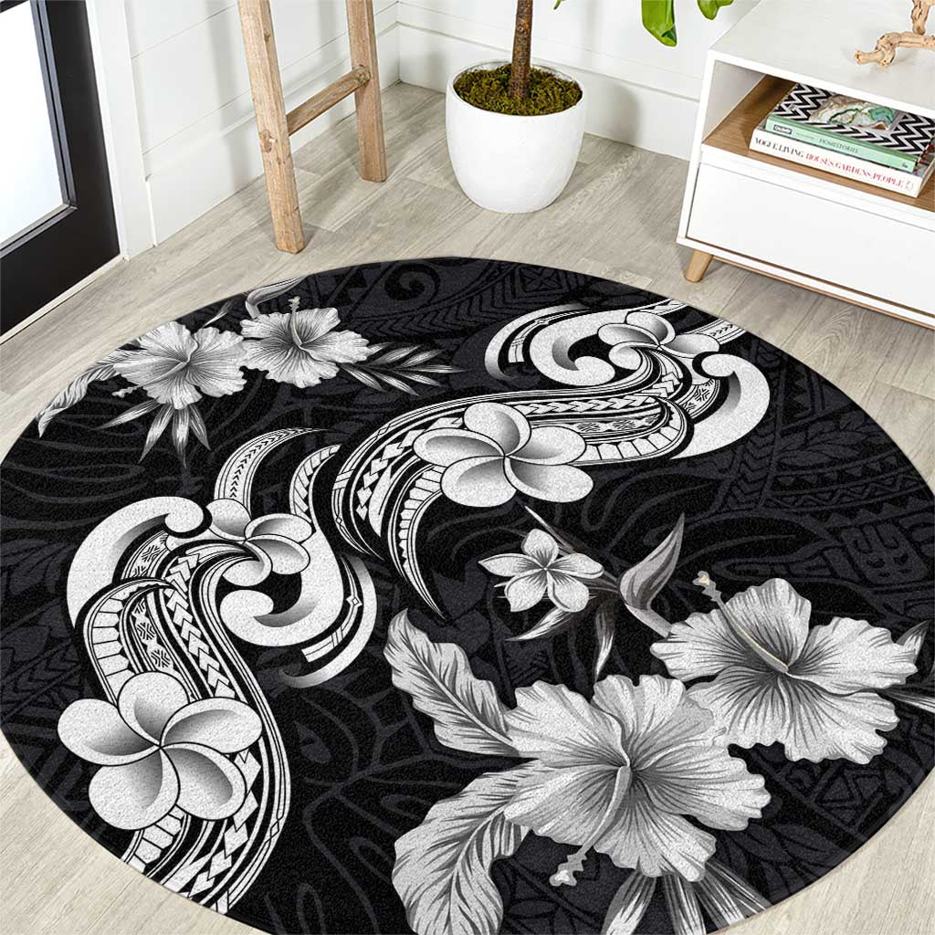 Hawaiian-Polynesian Art Tattoo Round Carpet Hibiscus and Plumeria Grayscale