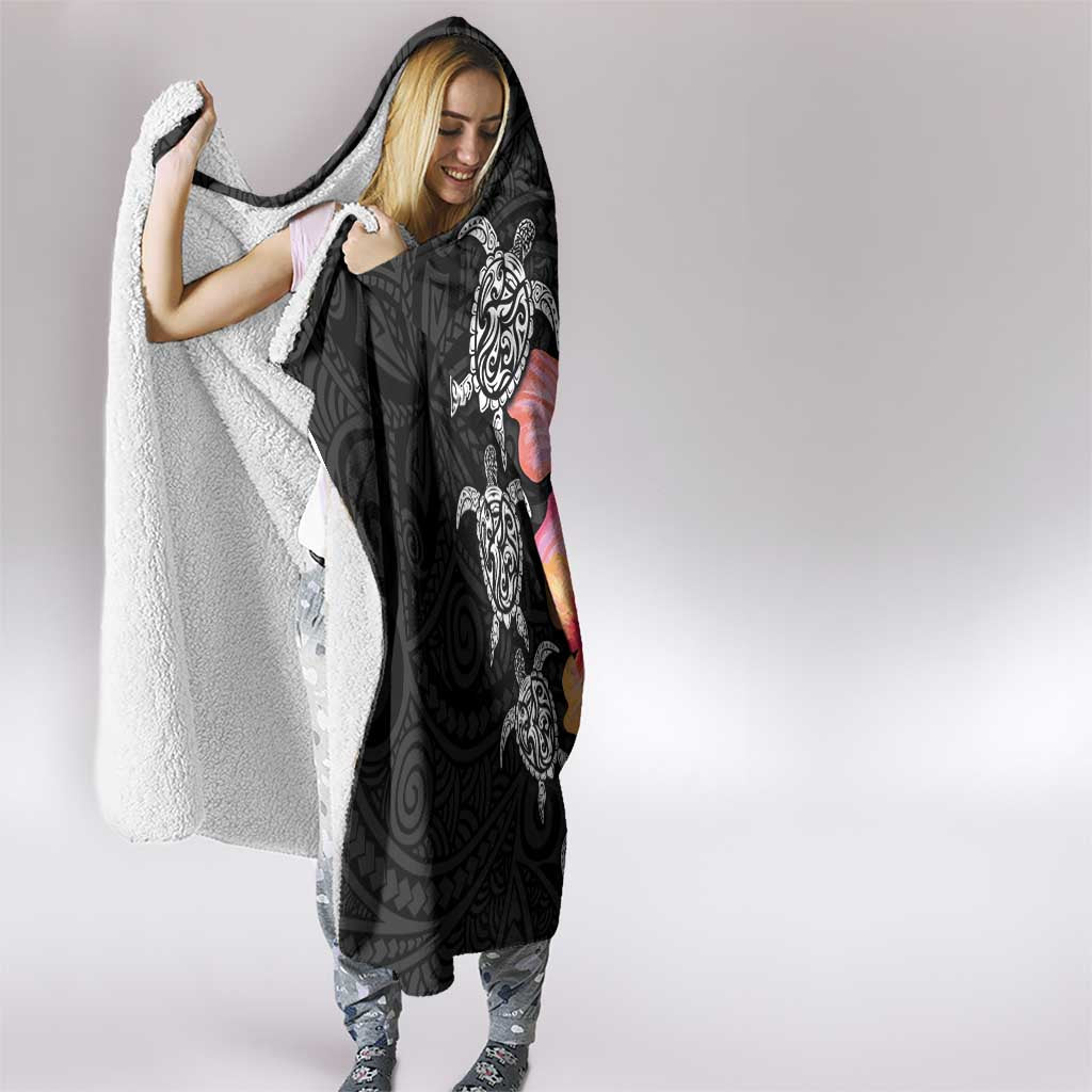 Hawaiian Hibiscus Turtle Tribal Polynesian Pattern Hooded Blanket Black Color LT03 - Polynesian Pride