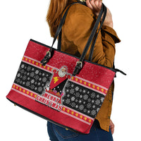 Papua New Guinea Christmas Leather Tote Bag Santa With Flag Of PNG Polynesian Tribal Xmas Vibe LT03 - Polynesian Pride