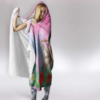 Woman Polynesian Tattoos Hooded Blanket Tropical Flower - Sweets Vibrant Color LT03 - Polynesian Pride