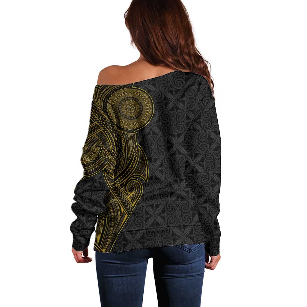 Niue Polynesian Hiapo Tattoo Art Off Shoulder Sweater Half Style Black Gold Color - Polynesian Pride