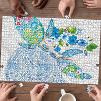 Hawaiian Couple Turtles Honi Puzzle Polynesian Art Motifs and Hibiscus White Blue Color - Polynesian Pride