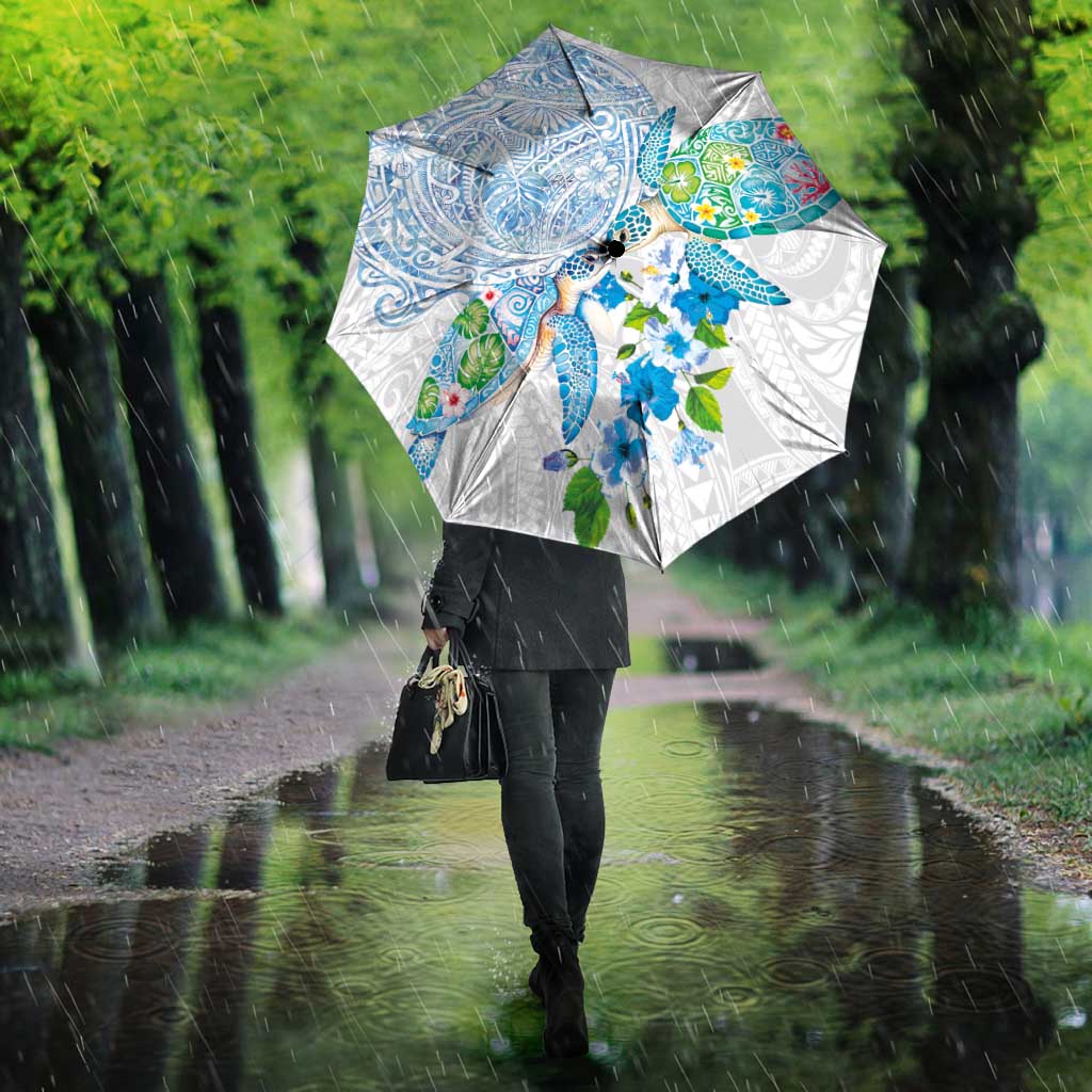 Hawaiian Couple Turtles Honi Umbrella Polynesian Art Motifs and Hibiscus White Blue Color - Polynesian Pride