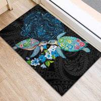 Hawaiian Couple Turtles Honi Rubber Doormat Polynesian Art Motifs and Hibiscus Black Blue Color - Polynesian Pride