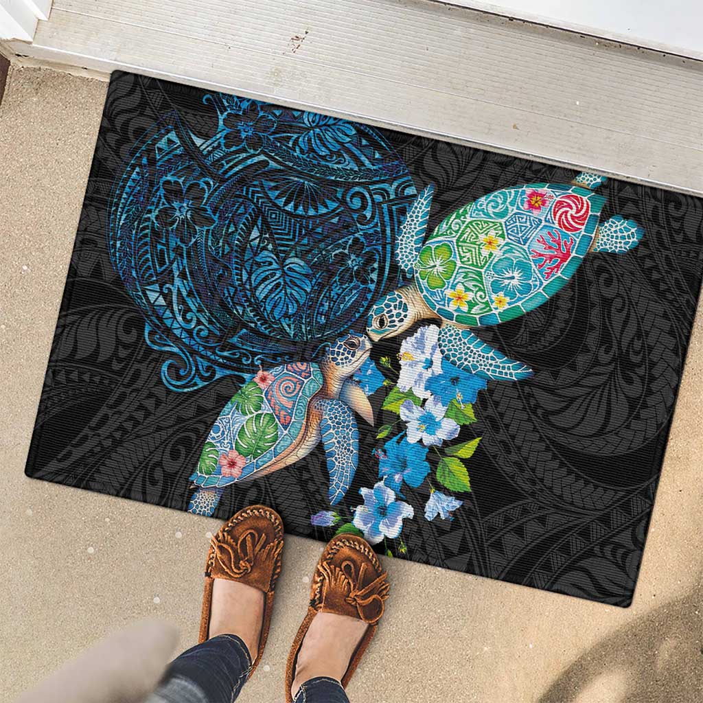 Hawaiian Couple Turtles Honi Rubber Doormat Polynesian Art Motifs and Hibiscus Black Blue Color - Polynesian Pride