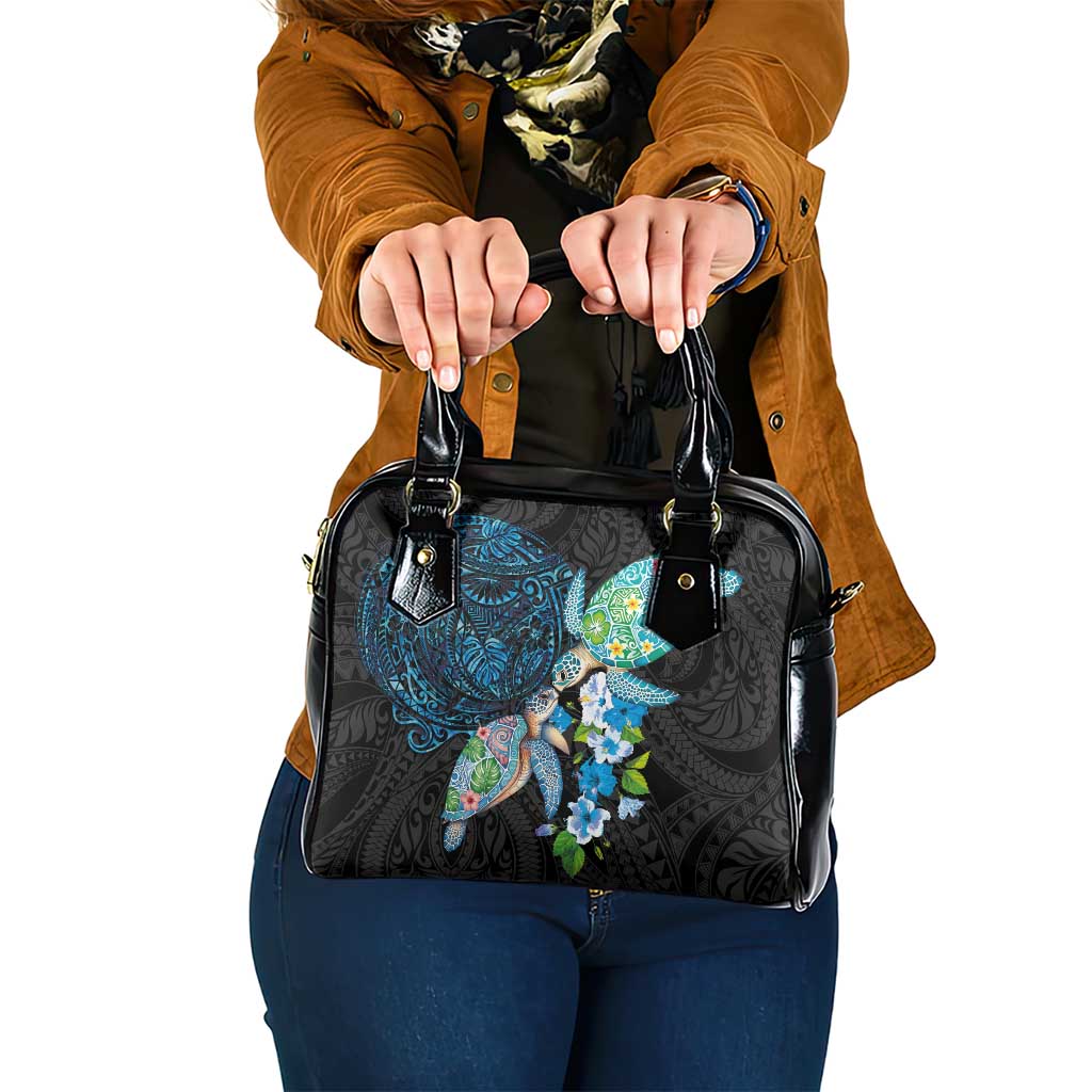 Hawaiian Couple Turtles Honi Shoulder Handbag Polynesian Art Motifs and Hibiscus Black Blue Color - Polynesian Pride