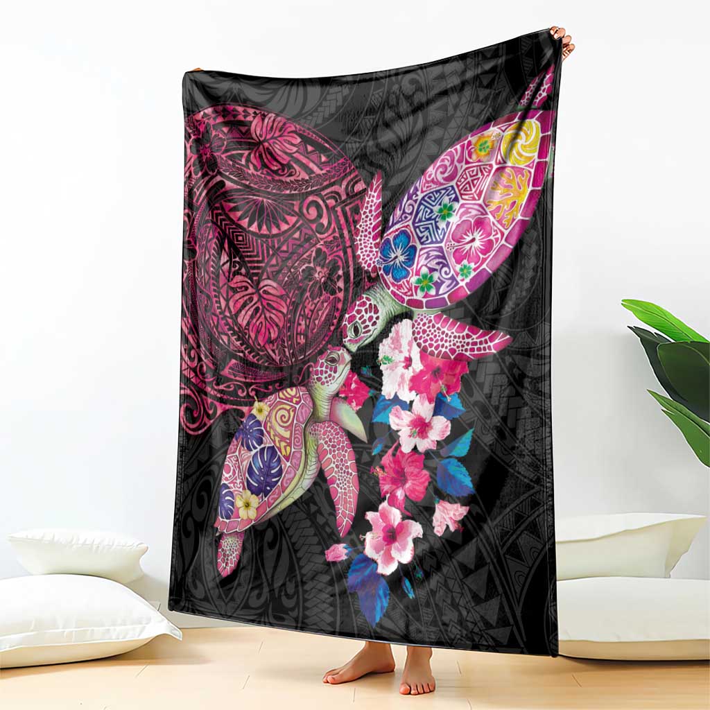Hawaiian Couple Turtles Honi Blanket Polynesian Art Motifs and Hibiscus Black Red Color - Polynesian Pride