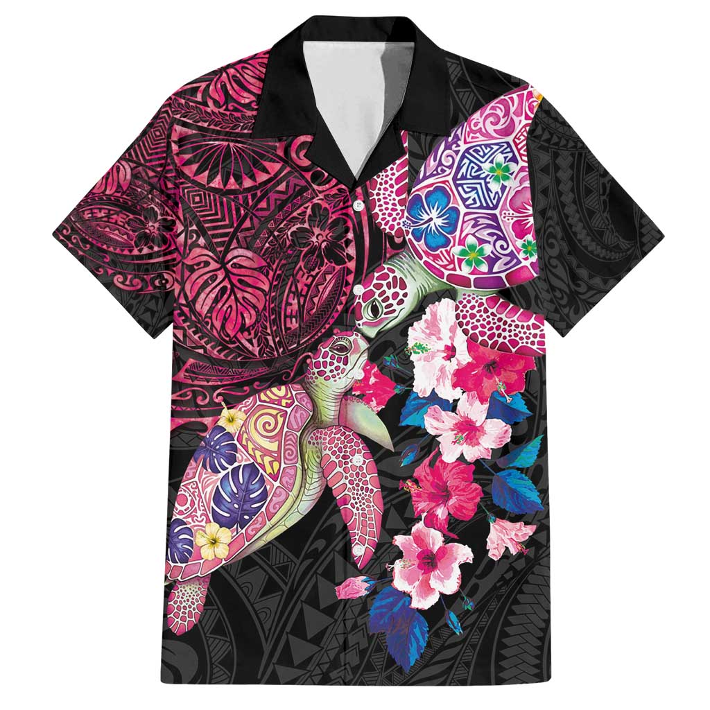 Hawaiian Couple Turtles Honi Family Matching Tank Maxi Dress and Hawaiian Shirt Polynesian Art Motifs and Hibiscus Black Red Color - Polynesian Pride