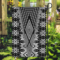 Aotearoa Tukutuku and Poutama Motif Classic Garden Flag LT03 Garden Flag Gray - Polynesian Pride