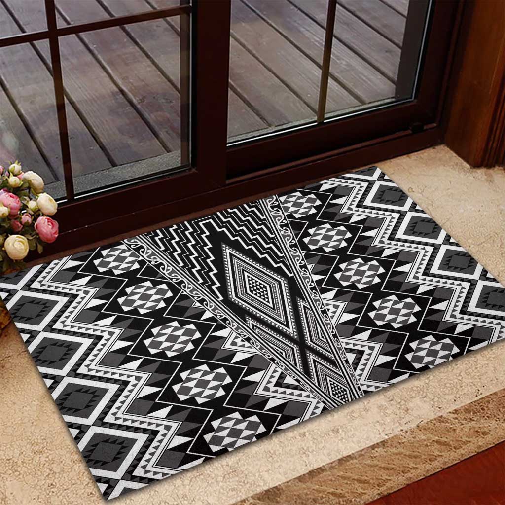 Aotearoa Tukutuku and Poutama Motif Classic Rubber Doormat LT03 - Polynesian Pride