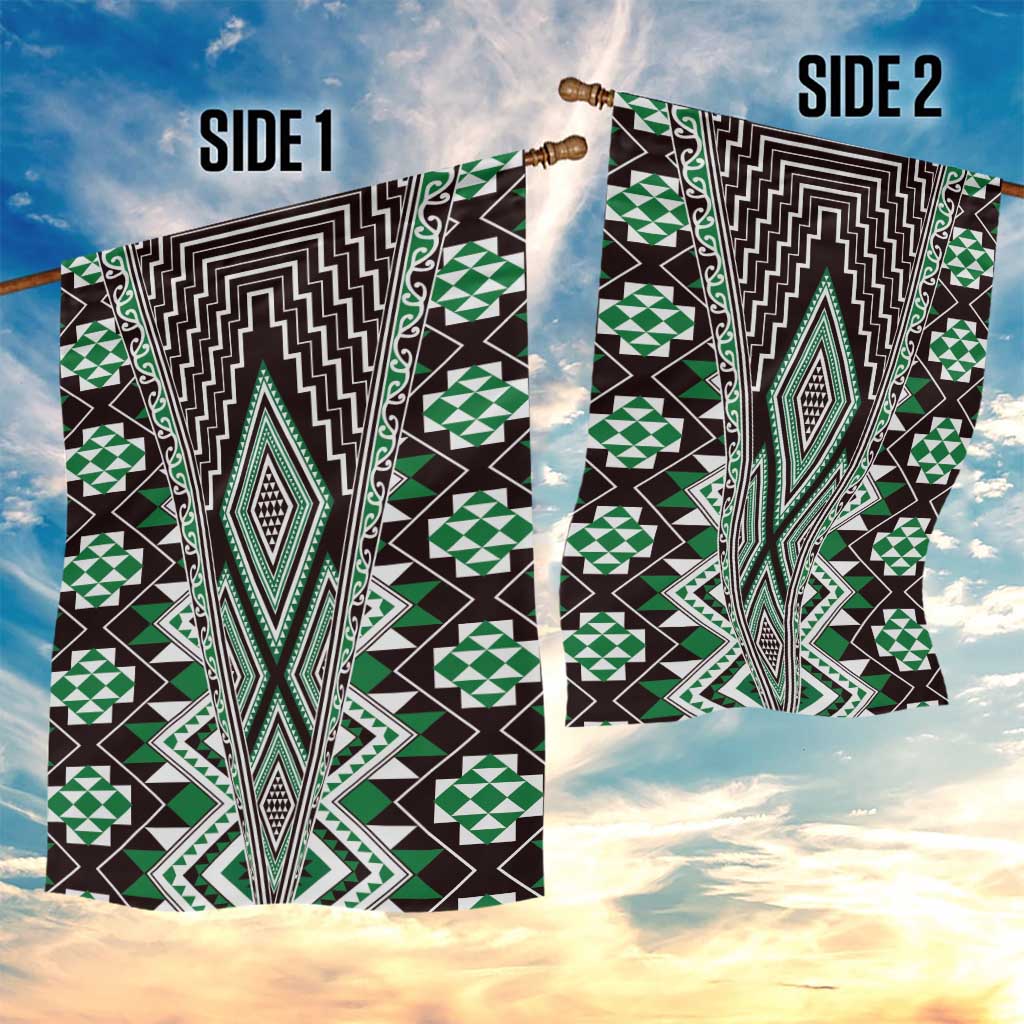 Green Aotearoa Tukutuku and Poutama Motif Garden Flag LT03 - Polynesian Pride