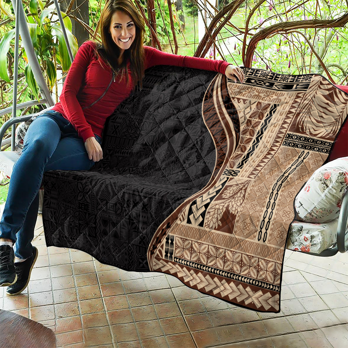 Samoa Siapo Motif and Tapa Pattern Half Style Quilt Beige Color