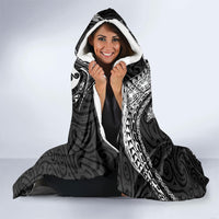 Aotearoa Maori Sea Animals Tribal Hooded Blanket Manta Ray and Shark Moko Pattern Black Color LT03 - Polynesian Pride