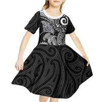 Aotearoa Maori Sea Animals Tribal Kid Short Sleeve Dress Manta Ray and Shark Moko Pattern Black Color