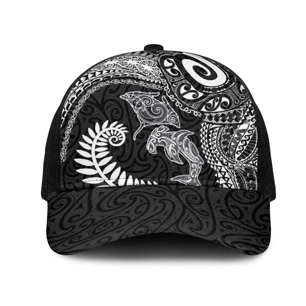 Aotearoa Maori Sea Animals Tribal Mesh Trucker Cap Manta Ray and Shark Moko Pattern Black Color LT03 One Size Black Black - Polynesian Pride