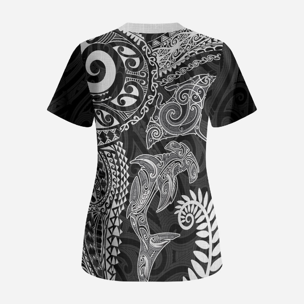 Aotearoa Maori Sea Animals Tribal Scrub Top Manta Ray and Shark Moko Pattern Black Color LT03 - Polynesian Pride