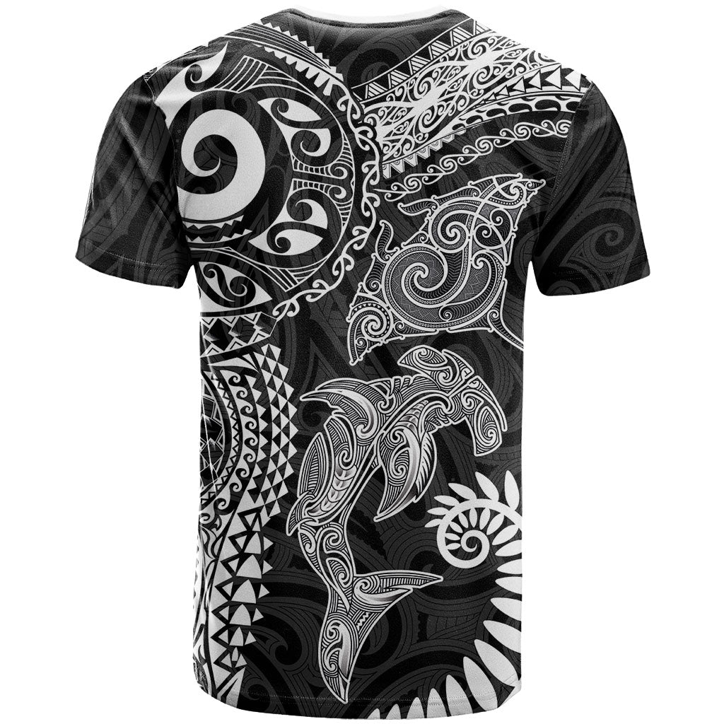 Aotearoa Maori Sea Animals Tribal T Shirt Manta Ray and Shark Moko Pattern Black Color