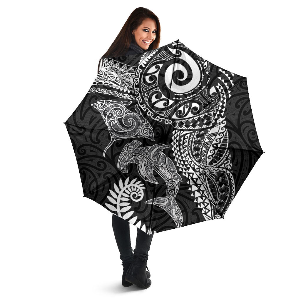 Aotearoa Maori Sea Animals Tribal Umbrella Manta Ray and Shark Moko Pattern Black Color LT03 - Polynesian Pride