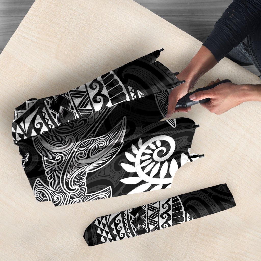 Aotearoa Maori Sea Animals Tribal Umbrella Manta Ray and Shark Moko Pattern Black Color LT03 - Polynesian Pride
