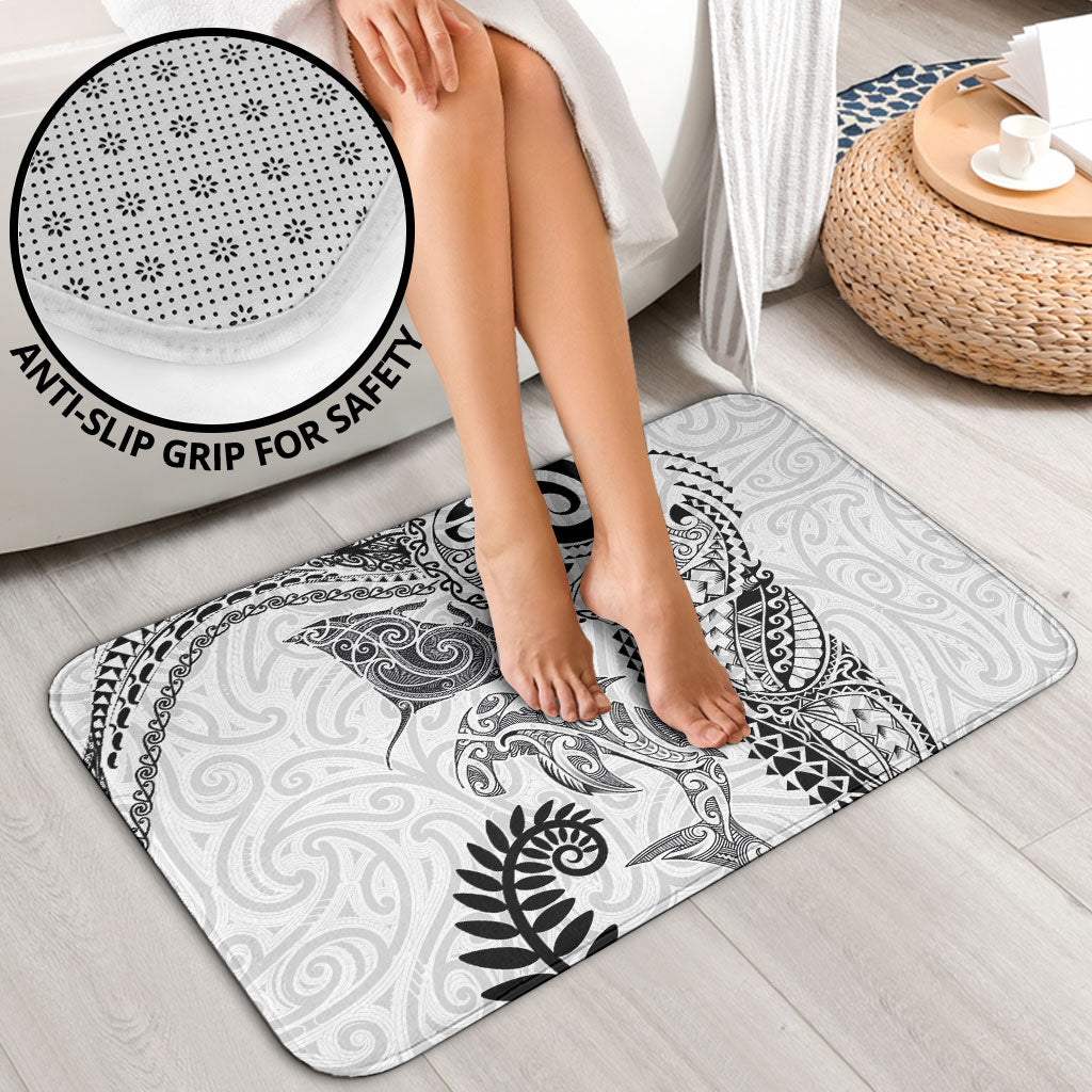 Aotearoa Maori Sea Animals Tribal Bathroom Set Manta Ray and Shark Moko Pattern White Color