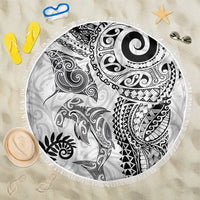 Aotearoa Maori Sea Animals Tribal Beach Blanket Manta Ray and Shark Moko Pattern White Color LT03 One Size 150cm White - Polynesian Pride