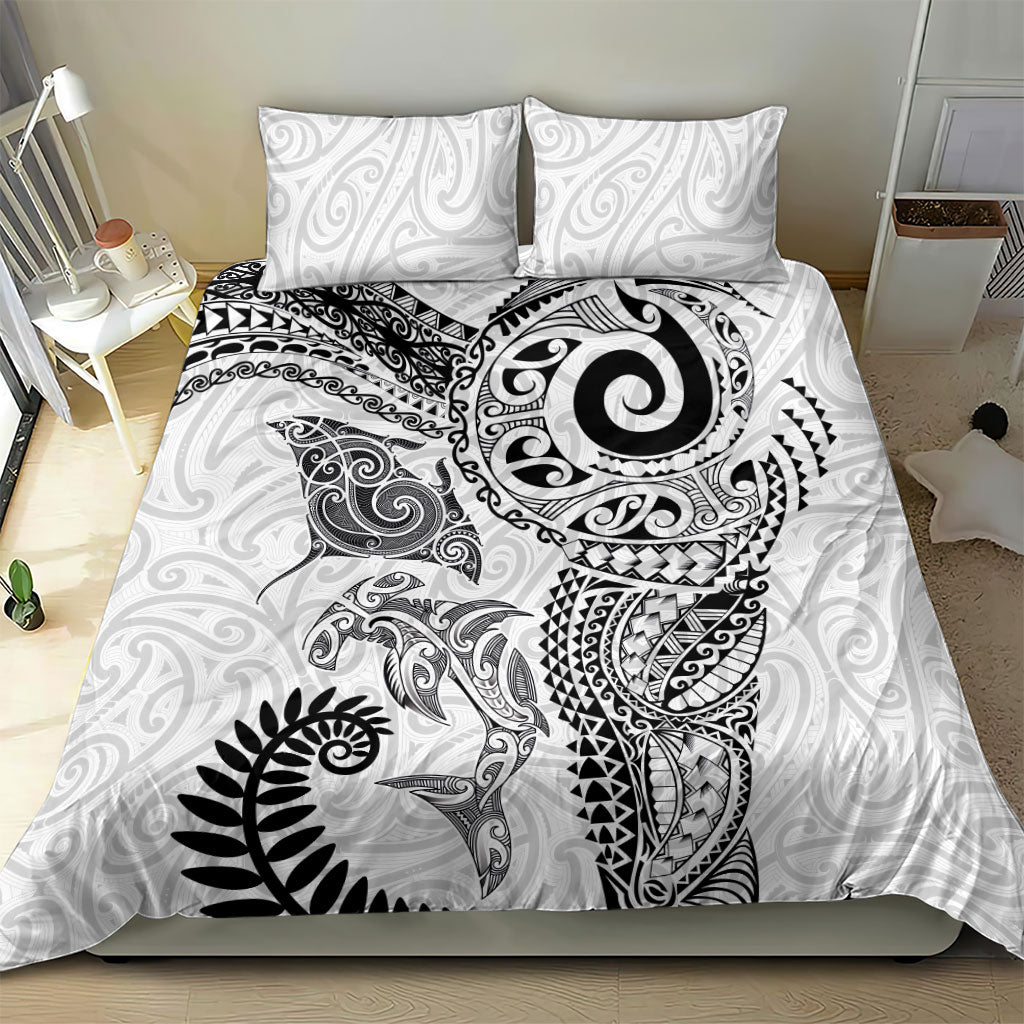 Aotearoa Maori Sea Animals Tribal Bedding Set Manta Ray and Shark Moko Pattern White Color