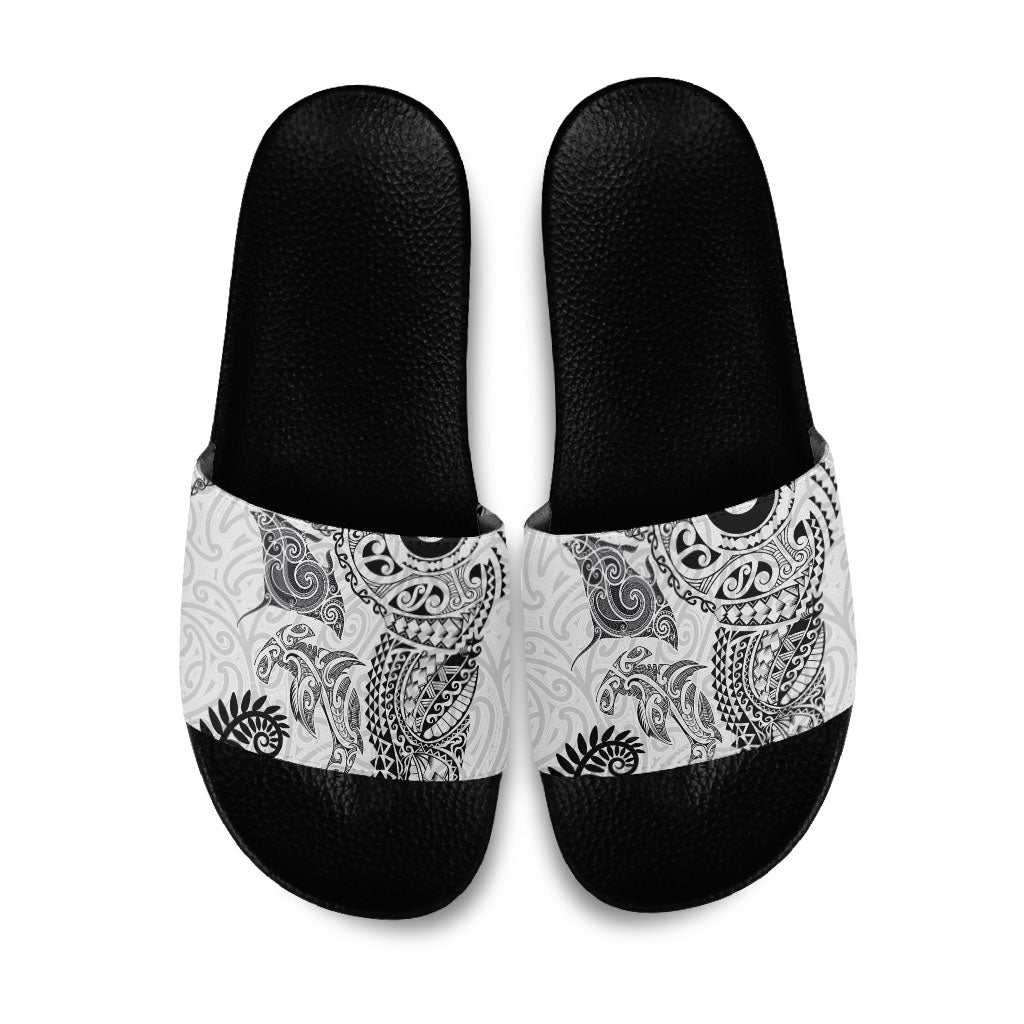 Aotearoa Maori Sea Animals Tribal Slide Sandals Manta Ray and Shark Moko Pattern White Color LT03 White - Polynesian Pride