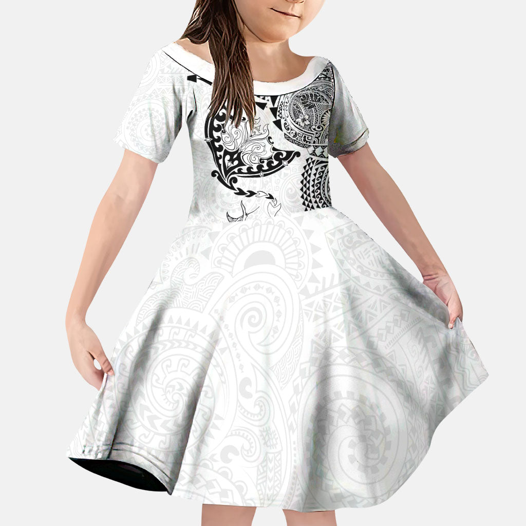 Hawaiian Manta Ray Tribal Family Matching Summer Maxi Dress and Hawaiian Shirt Polynesian Art Motifs White Color