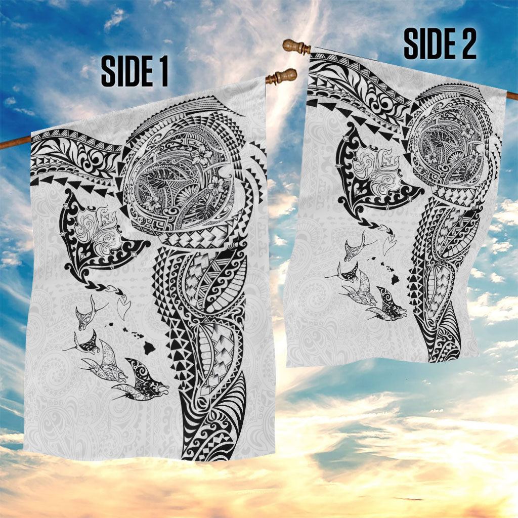 Hawaiian Manta Ray Tribal Garden Flag Polynesian Art Motifs White Color LT03 - Polynesian Pride