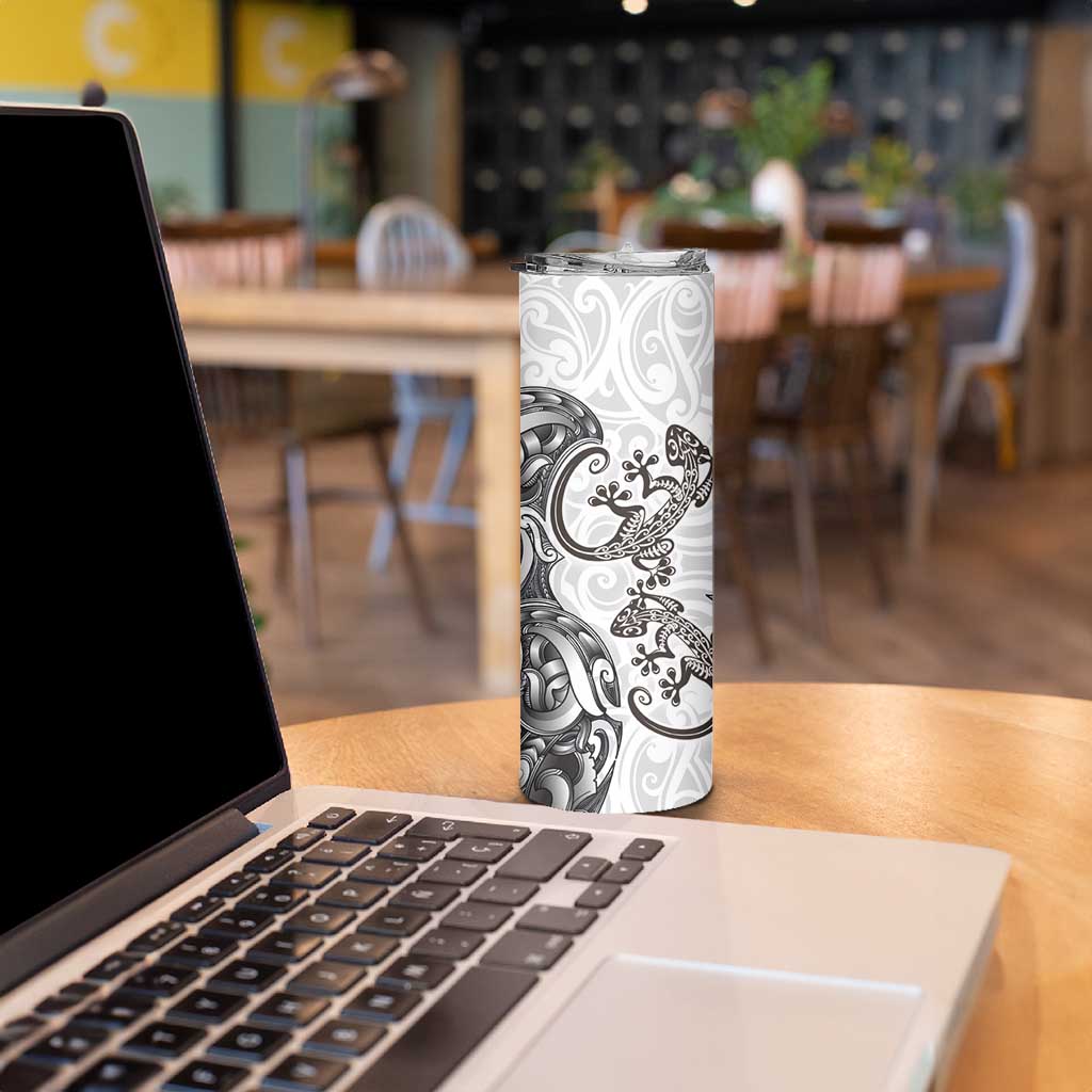 New Zealand Gecko Maori Art Tattoo Skinny Tumbler White Color