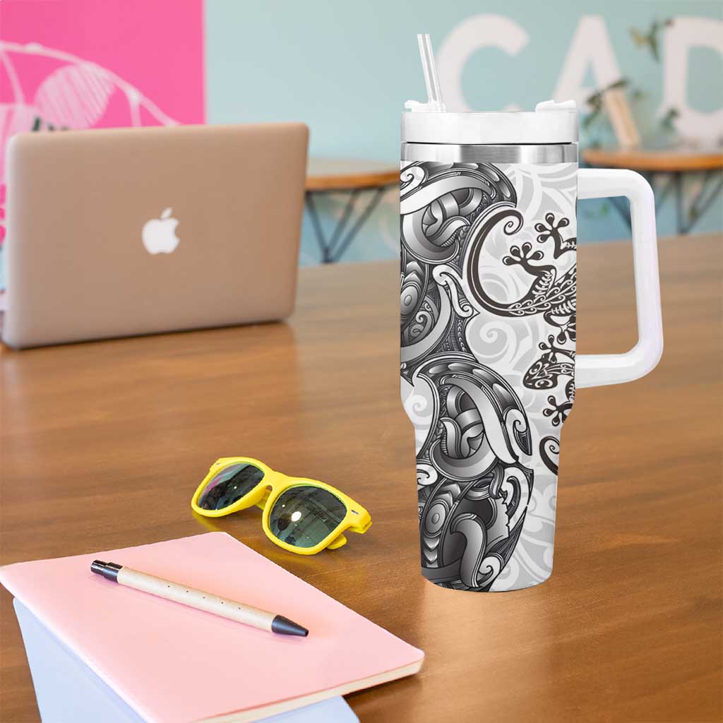 New Zealand Gecko Maori Art Tattoo Tumbler With Handle White Color LT03 - Polynesian Pride