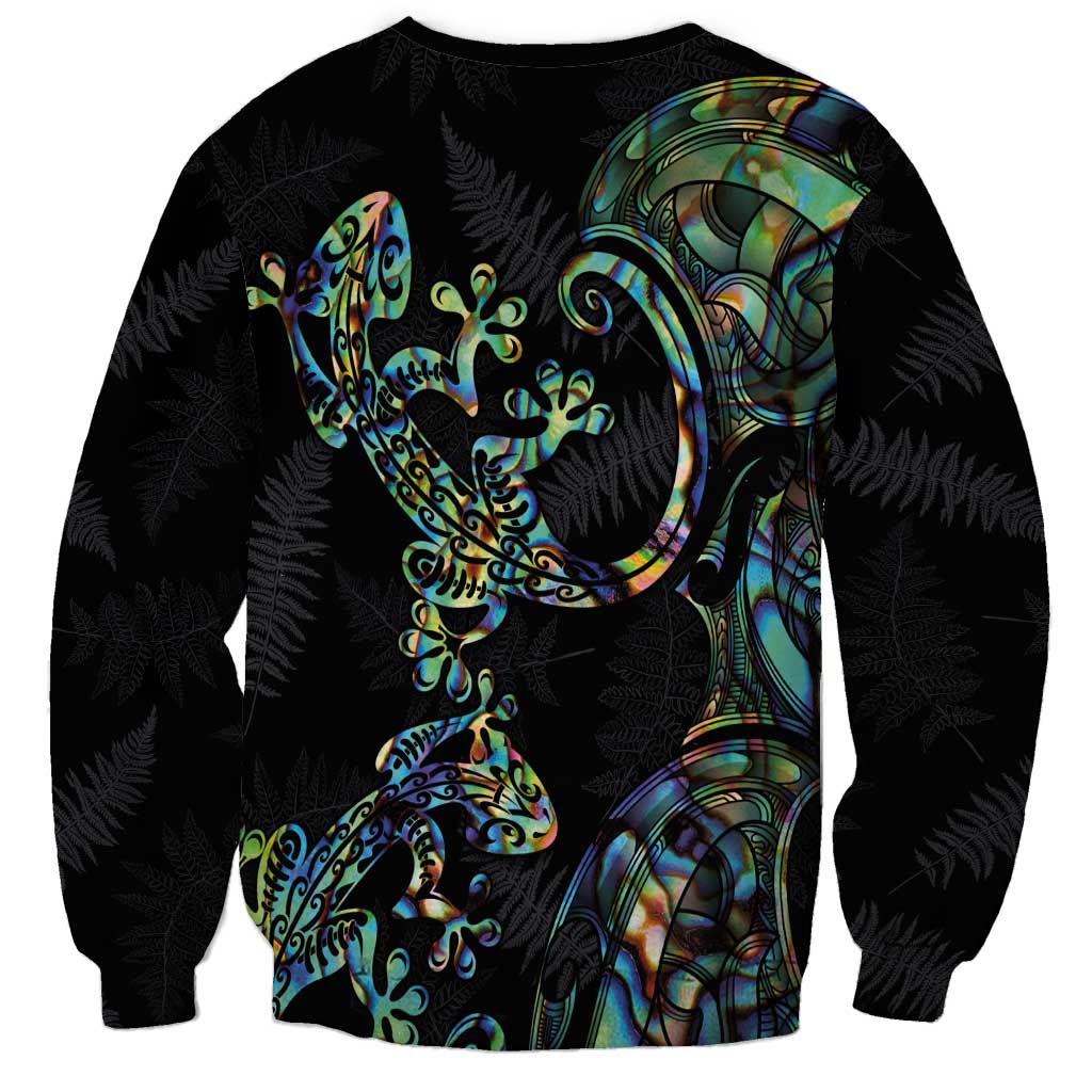New Zealand Gecko Maori Art Tattoo Sweatshirt Silver Fern and Paua Shell Mode LT03 - Polynesian Pride