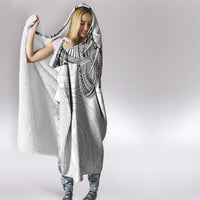 Samoan Traditional Art Tattoos Hooded Blanket Tatau Tribal Motifs with Ula Nifo White - Polynesian Pride
