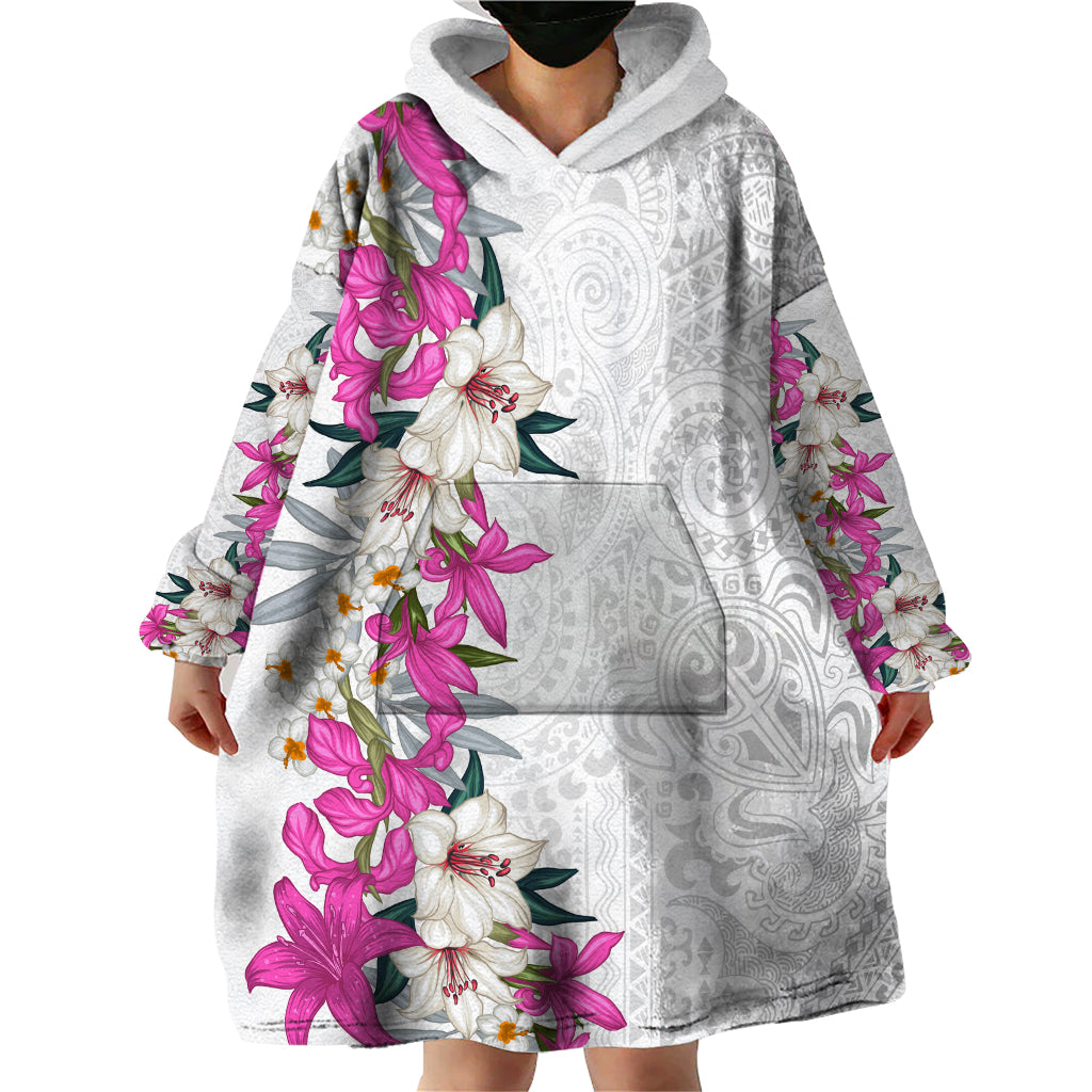 Hawaii Tropical Leaves and Flowers Wearable Blanket Hoodie Tribal Polynesian Pattern White Style LT03 - Polynesian Pride