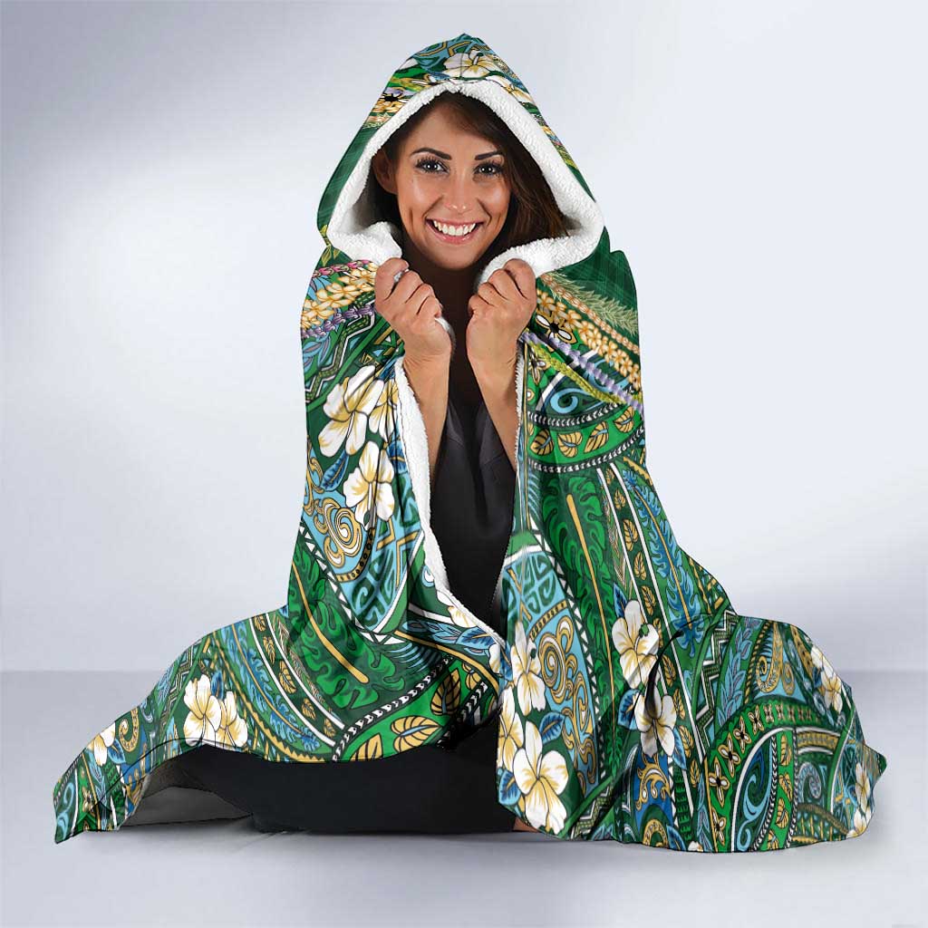 Hawaiian Art Flower Tribal with Lei Hooded Blanket Palaka Pattern Green Color LT03 - Polynesian Pride
