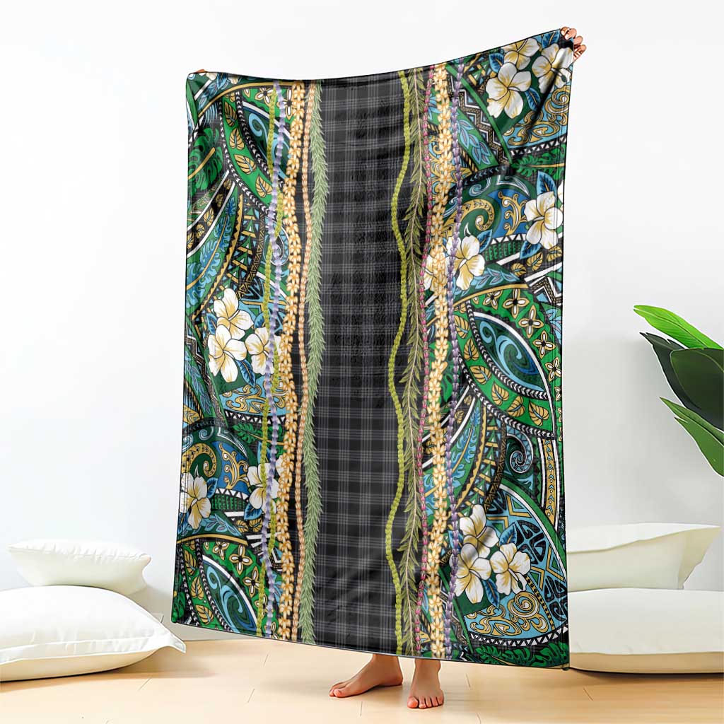 Hawaiian Art Flower Tribal with Lei Blanket Palaka Pattern Black Color - Polynesian Pride