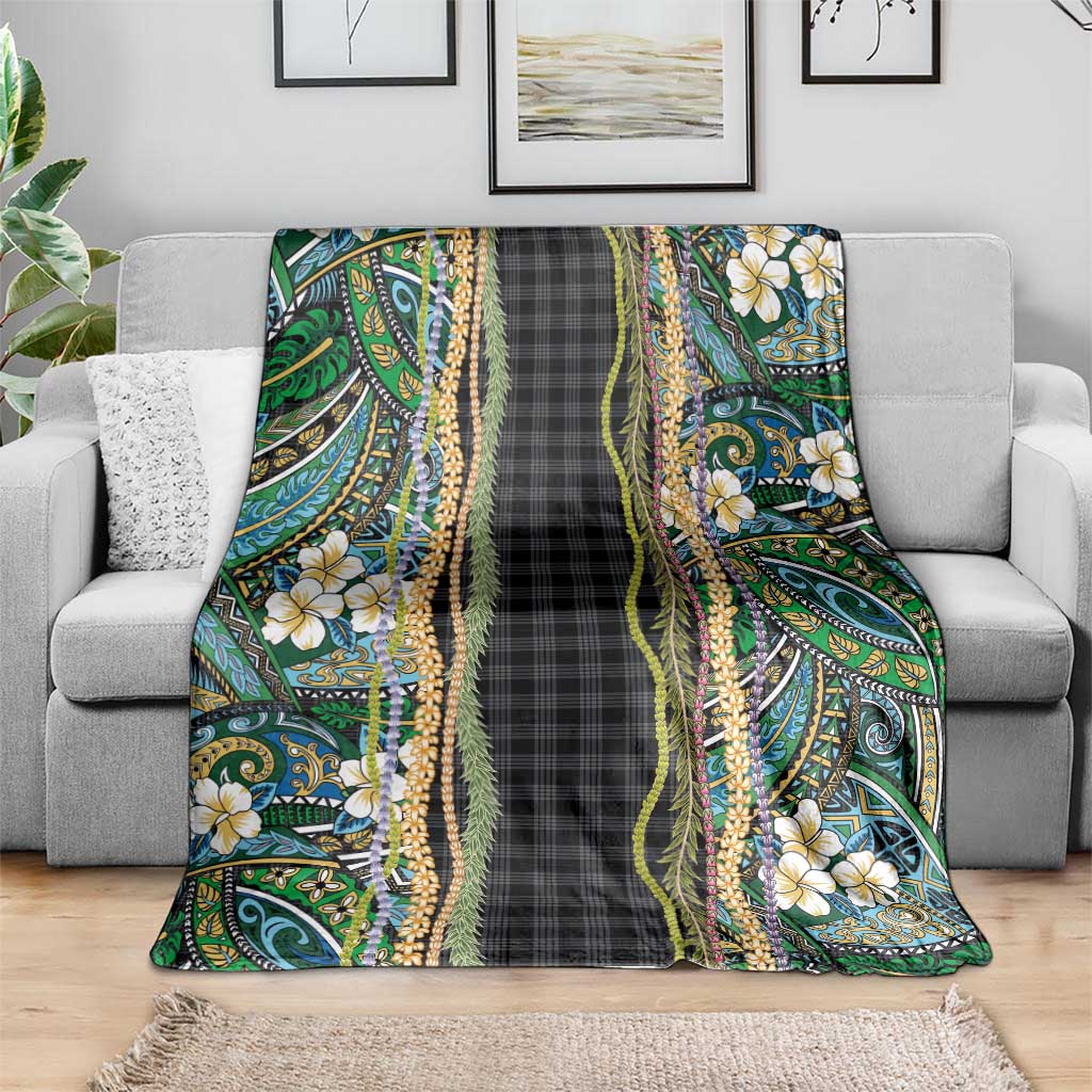 Hawaiian Art Flower Tribal with Lei Blanket Palaka Pattern Black Color - Polynesian Pride