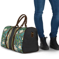 Hawaiian Art Flower Tribal with Lei Travel Bag Palaka Pattern Black Color - Polynesian Pride