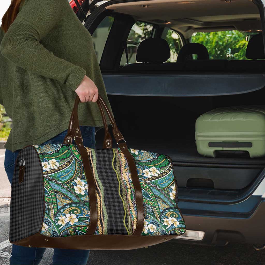 Hawaiian Art Flower Tribal with Lei Travel Bag Palaka Pattern Black Color - Polynesian Pride