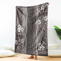 Hawaiian Art Flower Tribal with Lei Blanket Palaka Pattern Grayscale - Polynesian Pride