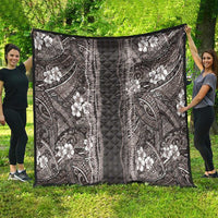 Hawaiian Art Flower Tribal with Lei Quilt Palaka Pattern Grayscale - Polynesian Pride