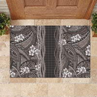 Hawaiian Art Flower Tribal with Lei Rubber Doormat Palaka Pattern Grayscale LT03 Gray - Polynesian Pride